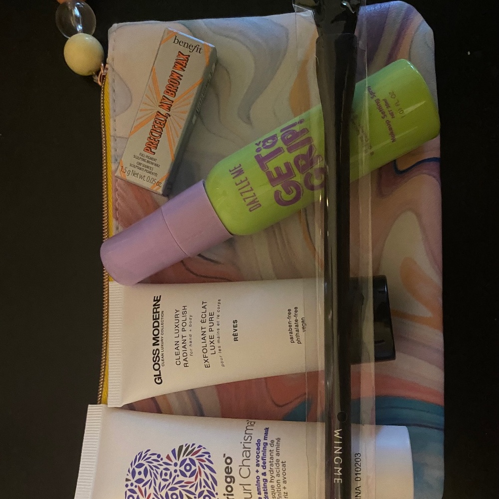 IPSY mini makeup products